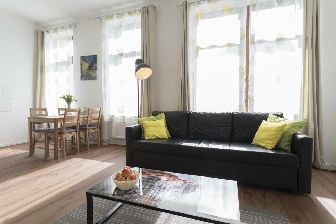 Studio Apartment Niemetzstr 51 Berlin Dış mekan fotoğraf