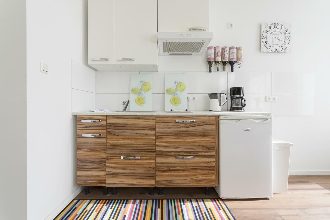 Studio Apartment Niemetzstr 51 Berlin Dış mekan fotoğraf